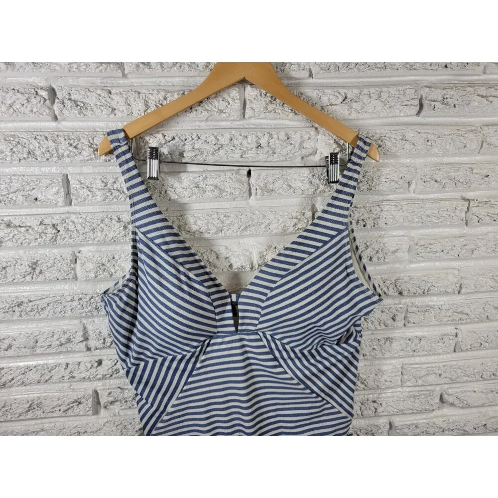 Time Tru Womens Swimsuit 2X 20W 22W Plus One Piece Bra Blue Stripe Lined STR109E